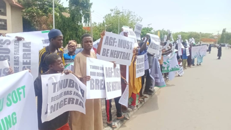 Protesters storm Federal High Court over deregistration of opposition parties
