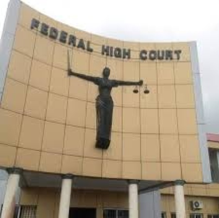 Power outage stalls hearing on suit by Bayelsa traditional ruler challenging Shell’s divestment, pollution