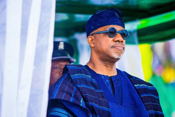 Panic as gunmen abduct three in Ogun housing estate attack