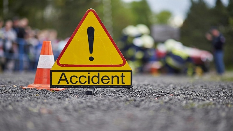 Two injured as distracted driver plunges into canal on Lagos-Badagry road 