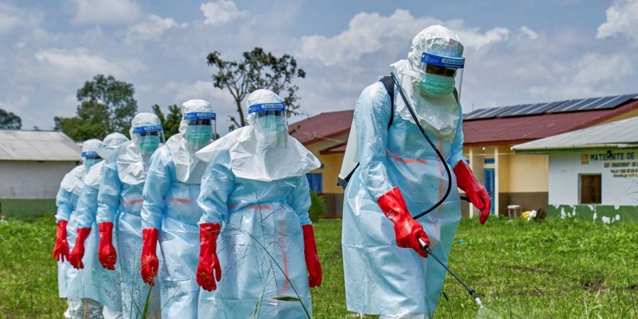 Ebola patients on the run as treatment center is set ablaze 