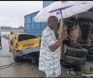Truck crushes bus, injures POS operator in Lagos