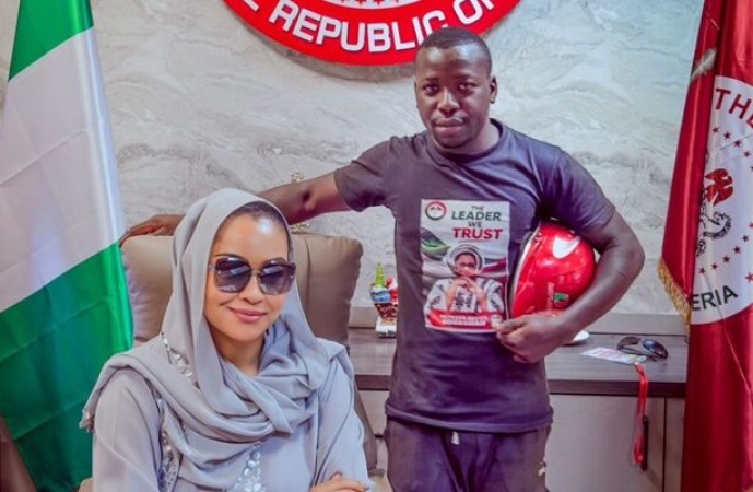 Natasha receives cyclist who rode from Kogi to Abuja to support second-term bid