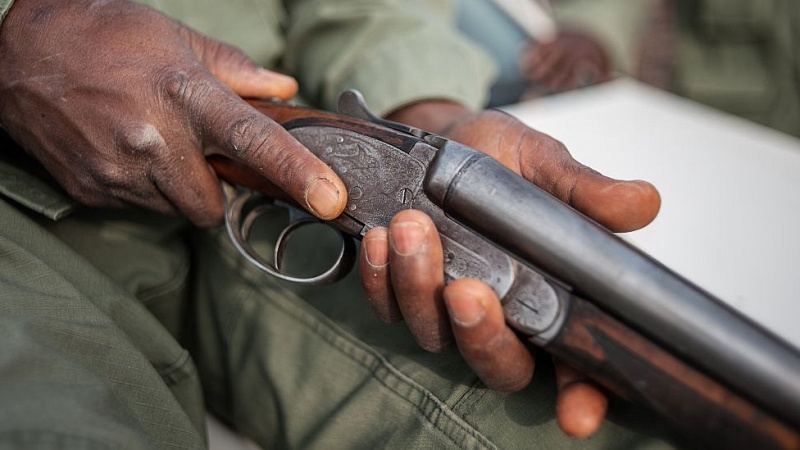 Police launch manhunt for husband after gun goes off, kills wife
