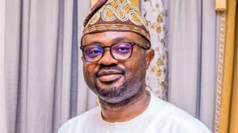 Democracy day: FG declares Friday public holiday