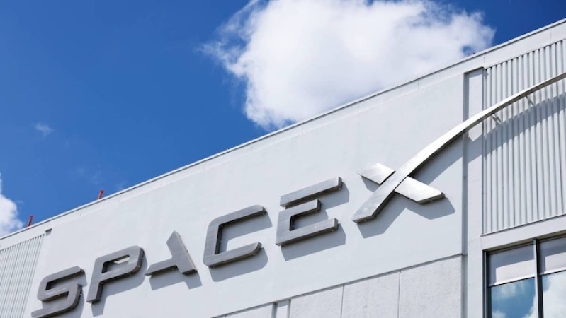 SpaceX IPO Makes Elon Musk World’s First Trillionaire