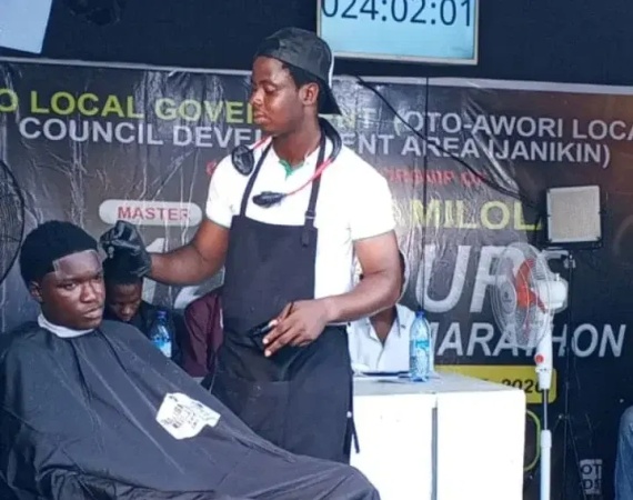 Lagos barber hits 90-hours mark in GWR  haircut marathon