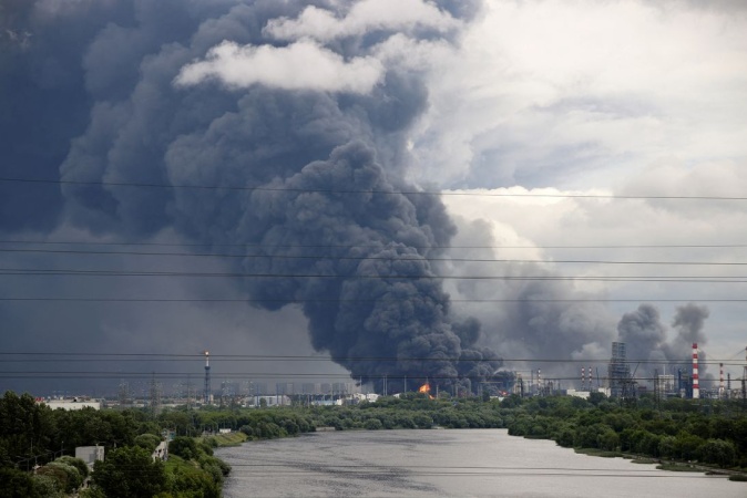 Ukraine launches largest attack on Moscow since start of full-scale war