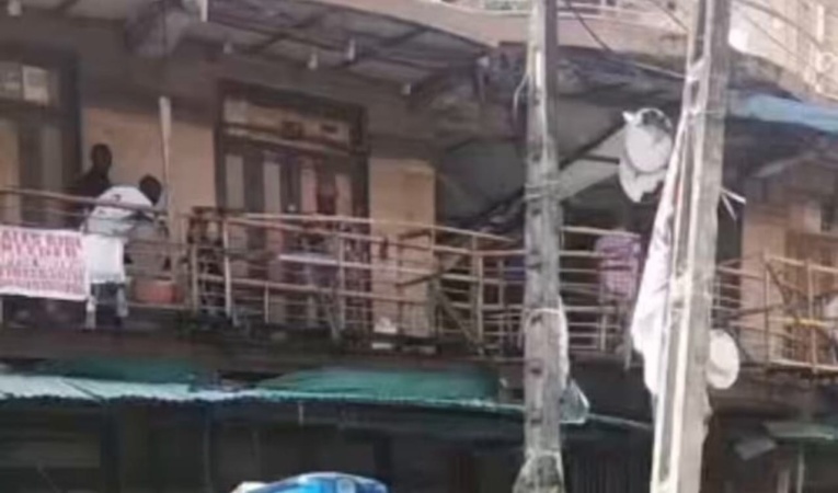 Lagos shuts Oshodi Market
