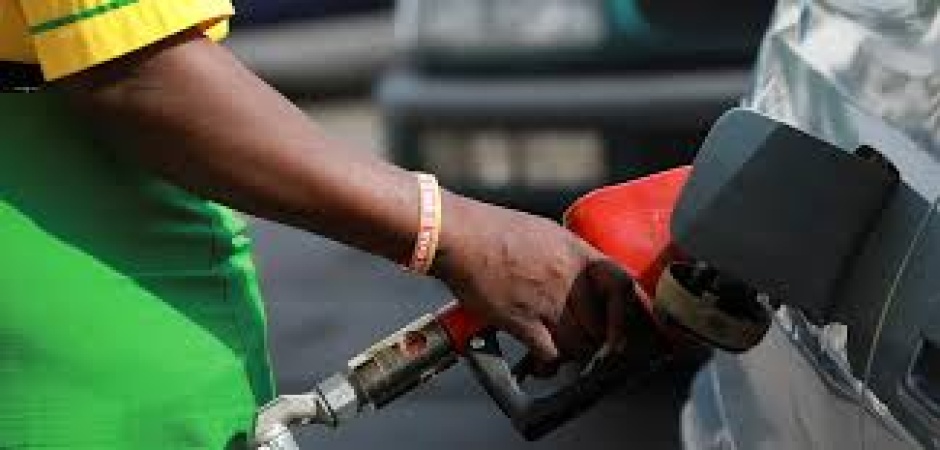 Motorists demand cheaper petrol as crude price falls