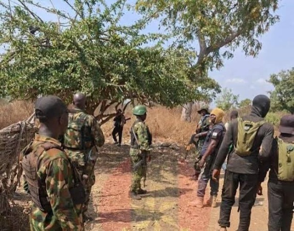 Troops foil terrorist attack, recover arms at Benue yam market