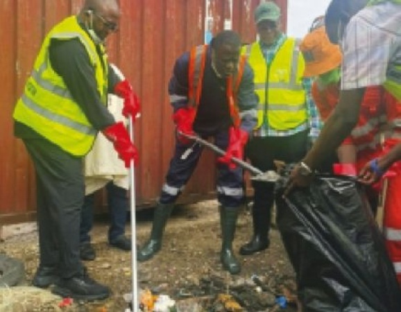 Kosofe seals homes, shops over sanitation violation