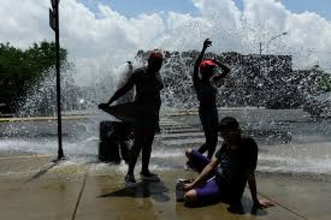 Sweltering heat forces temporary closure of Great American State fair as Fourth of July holiday kicks off