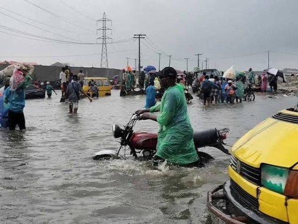 More heavy rains, floodwaters coming, may last 12 weeks, govt agency warns