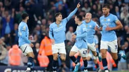 Late equaliser salvages point for Man City against 10-man Arsenal