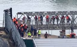 Four migrants including child die in Channel