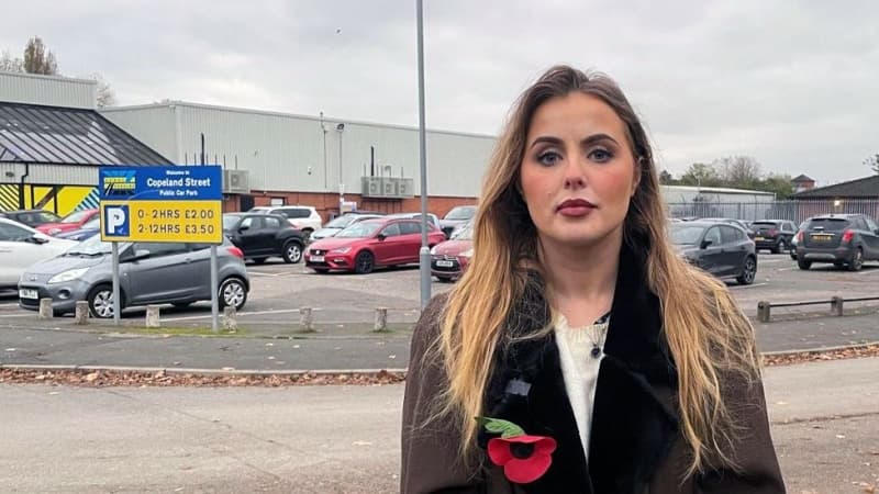 Woman slammed with £1,906 bill for failing to pay parking fine within five minutes