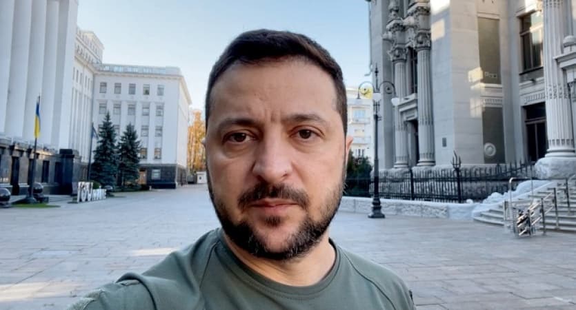 Ukrainian war dead reaches 43,000, Zelensky says in rare update