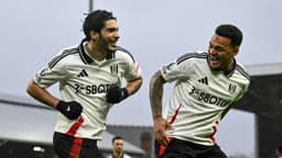 Jimenez scores two penalties as Fulham salvage late draw against Ipswich