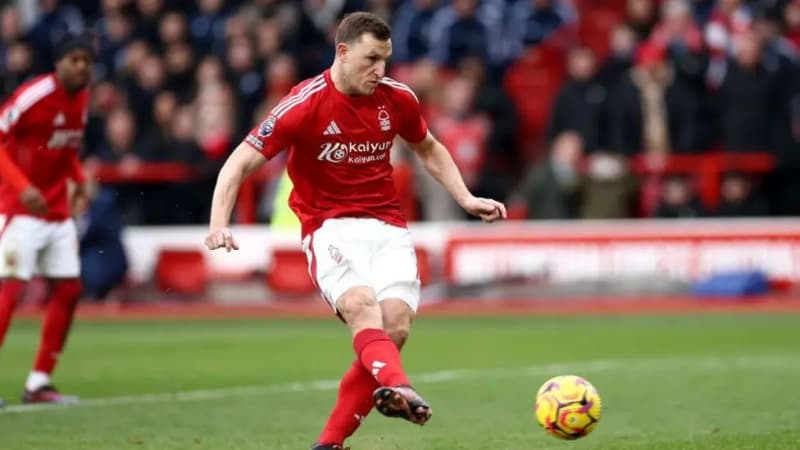 Wood hits hat-trick as Forest smash Brighton 7-0