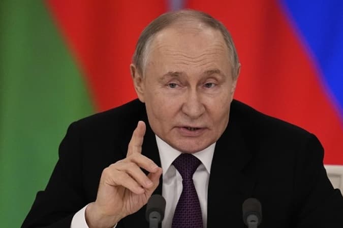 Putin sets out conditions for Ukraine ceasefire