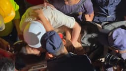 Myanmar quake toll passes 1,600 as people dig for survivors with bare hands