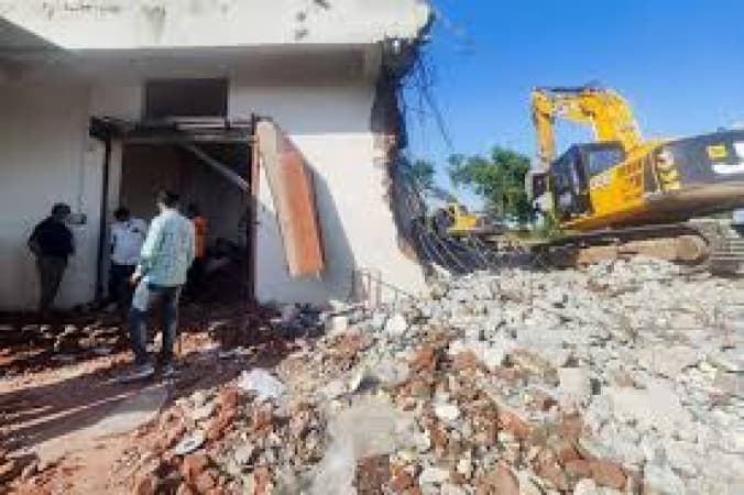 18 dead in India firework factory blast: officials