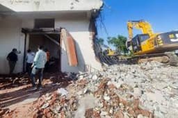 18 dead in India firework factory blast: officials