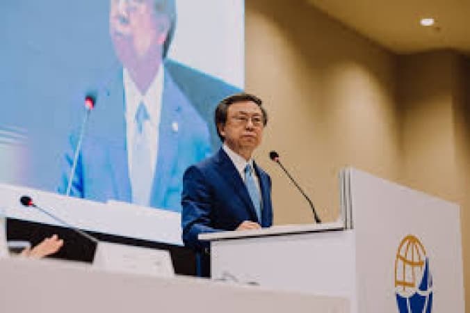 Dermatologists warn on harmful skin-bleaching practices