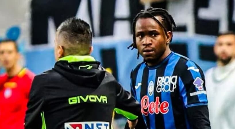 Atalanta suffer home loss after Ademola Lookman replaced by mistake