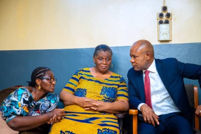 Mbah visits Christian Chukwu’s family, promises to immortalise him