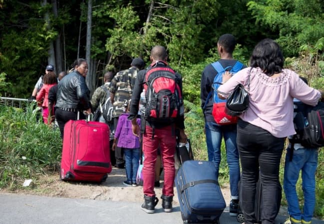 1,300 Nigerians secure US asylum