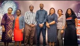 Group gathers 60,000 teachers to set Guinness World record