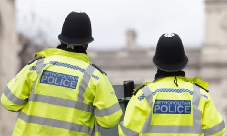 UK police recover Nigerian teenager’s corpse inside lake