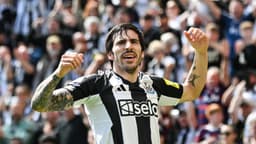 Newcastle win top-five showdown, Forest held to damaging draw