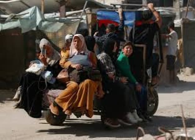 Nearly 100 people killed in Israeli attack on north Gaza, rescuers say