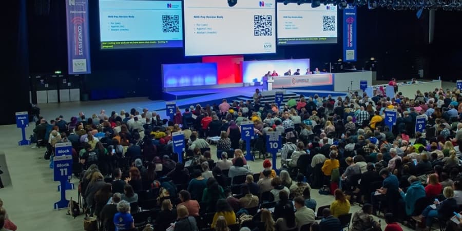 UK nursing students 'sleeping in cars, using food banks and can't afford to live'