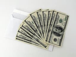 7 ways Nigerians are earning dollars online without leaving the country