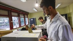 Italy votes on migrant citizenship requirements, 4 other amendments