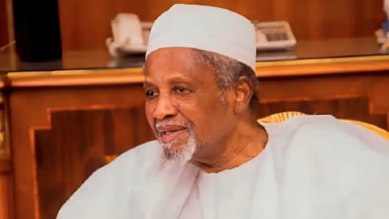 Saudi Authorities approve burial of Dantata in Madina