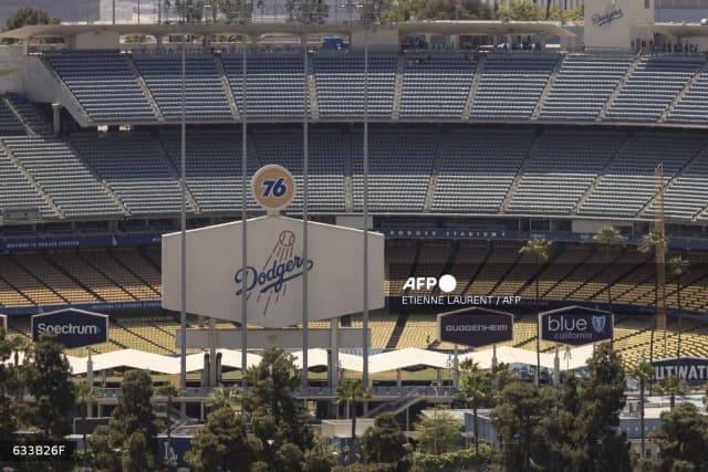 US immigration agents barred from LA Dodgers? stadium