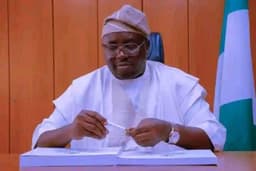 Power sector: FG announces plans to build $18.2bn super grid