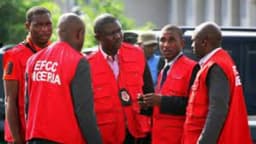 EFCC operatives storm Obasanjo Library, arrest suspects