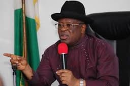 FG to repair Third Mainland Bridge with over N3 trillion ? Umahi