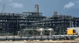 PENGASSAN's Directive: Expect fuel queues, price hikes, others — Dangote