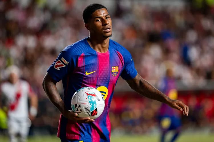 Marcus Rashford needs to be more than a bit part player for Barcelona