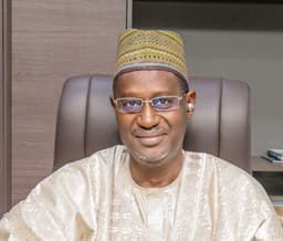 Minister decries 33-year non-implementation of urban, regional planning law