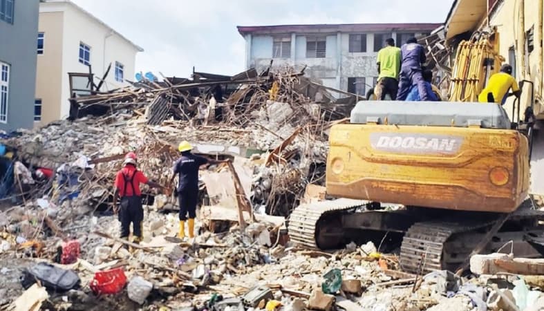 Collapsed Lagos building occupants ignored distress signs — Residents