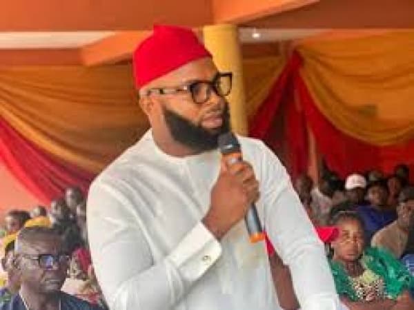 Anambra mayor orders dismantling of APC rally canopies