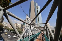 Corruption, mismanagement in spotlight as Iran dissolves major private bank